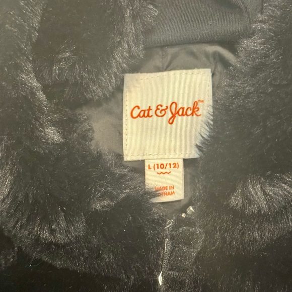 Cat & Jack Black Faux Fur Waist Length Girls Jacket w/hood Size L - Picture 2 of 9